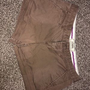 Brown khaki shorts